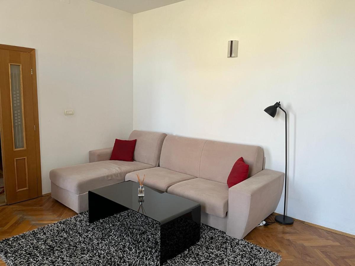 Schei Apartment 2 Braşov Esterno foto