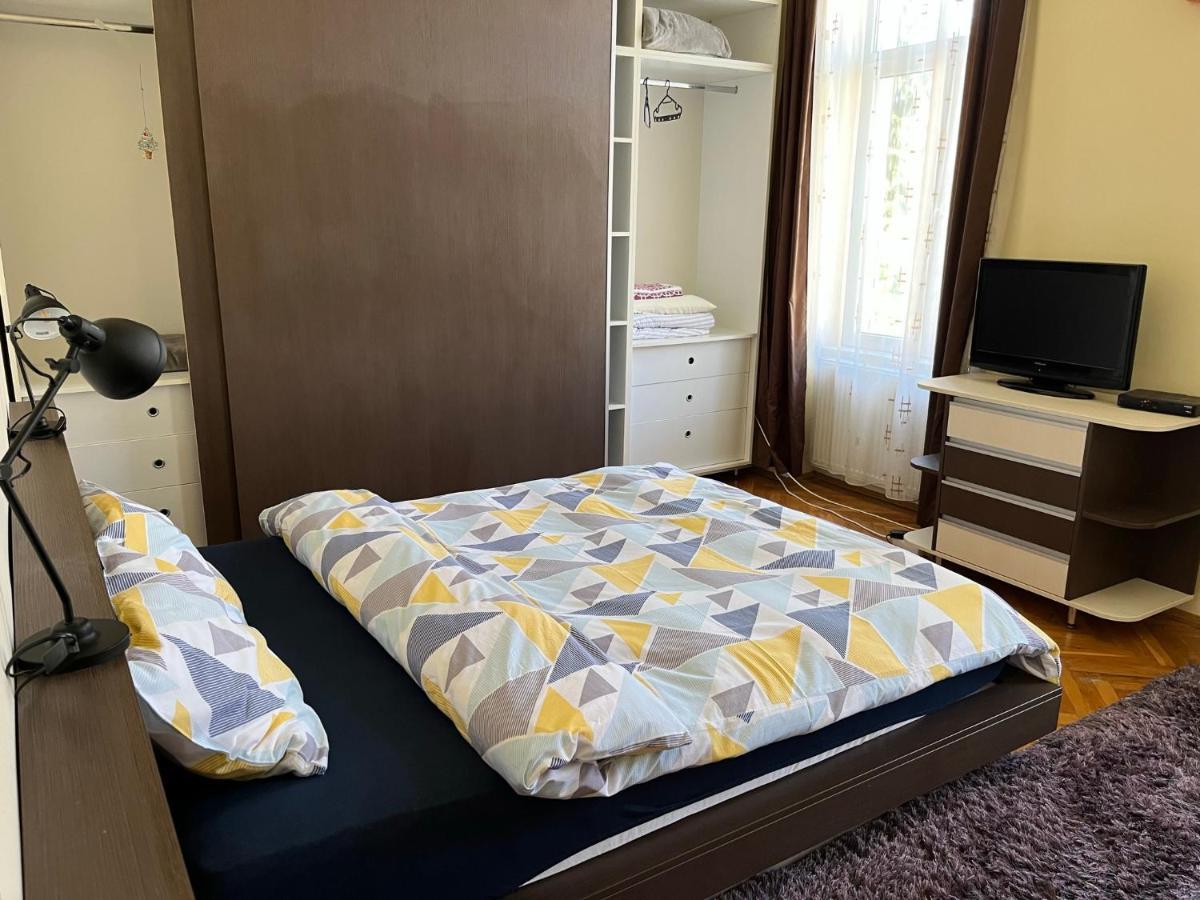Schei Apartment 2 Braşov Esterno foto