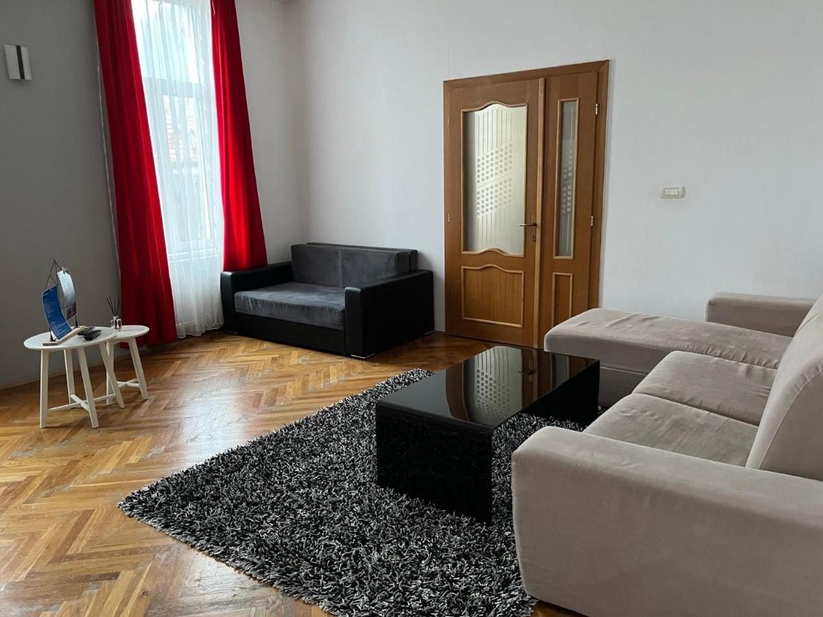 Schei Apartment 2 Braşov Esterno foto