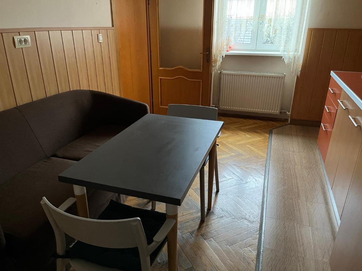 Schei Apartment 2 Braşov Esterno foto