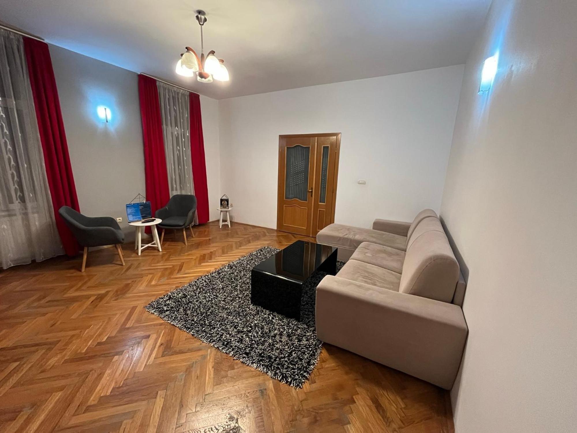 Schei Apartment 2 Braşov Esterno foto